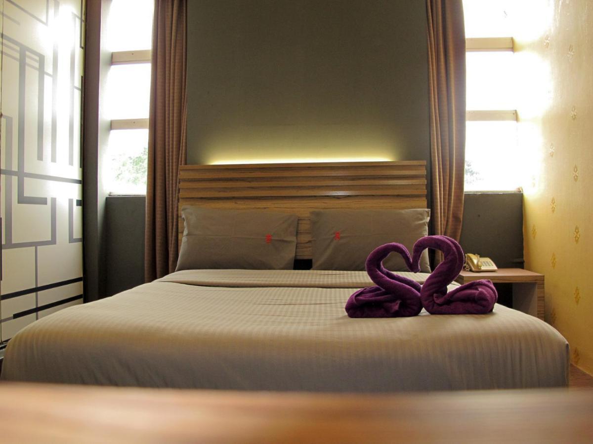 Classical Boutique Hotel Puchong Exterior photo