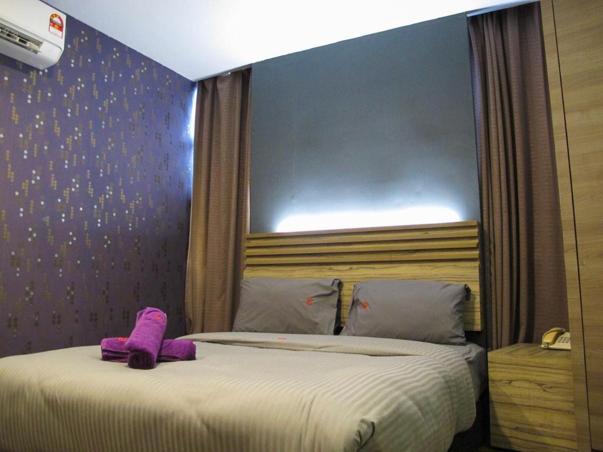 Classical Boutique Hotel Puchong Exterior photo